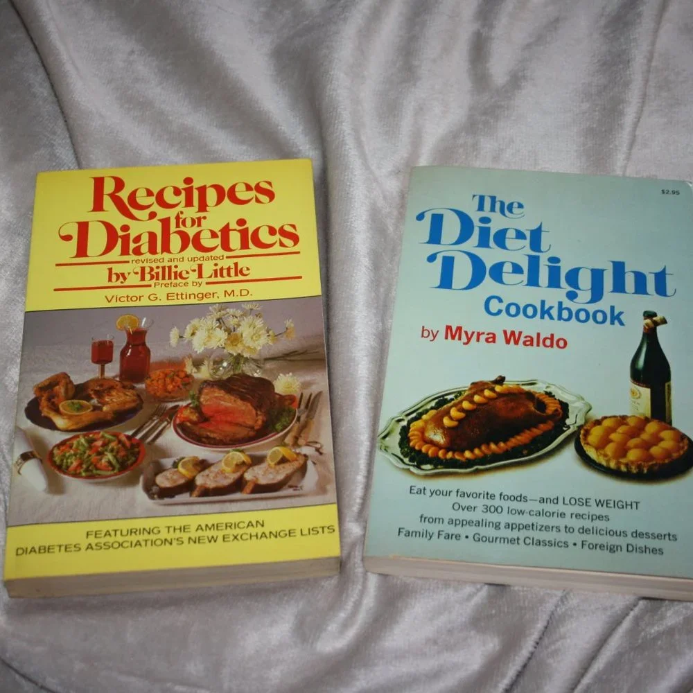 📚 Vintage Diet & Diabetics Cookbook Lot · 2-Book Bundle (Bc)